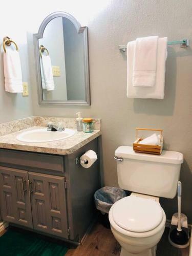 Villa *the Book Nook* Books/arcade/grill
