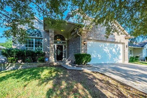 Getaway Home Near Kalahari & Dell Diamond