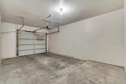 Apartamento Gorgeous Ground Floor Unit W Attached Garage