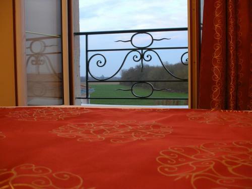 Hotel Chateau De La Sebrandi�re