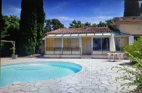 Villa Proven�ale Gipi�re
