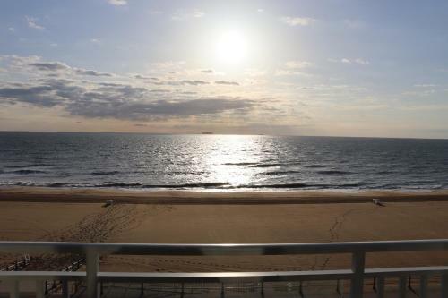 Apartamento Oceanfront Beach & Dolphins