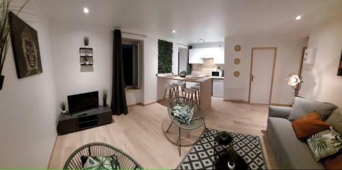 Apartamento T2 Centre Ville Refait A Neuf