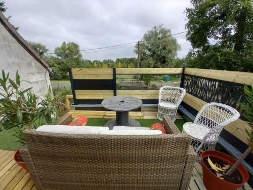 G�te De La Poterie Fen�tre Sur Loire