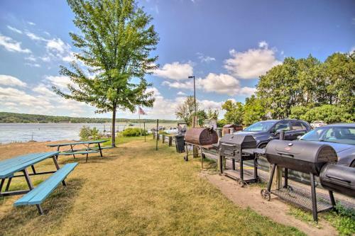 Sun-lit Lake Geneva Sanctuary With Bbq Patio!