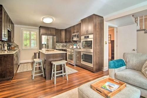 Sun-lit Lake Geneva Sanctuary With Bbq Patio!