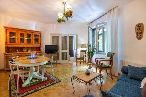 Apartamento Le M�ridien T3 Hyper-centre Rodez, Parking Priv�