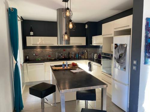 Villa Maison Dans Jolie Copropriet�