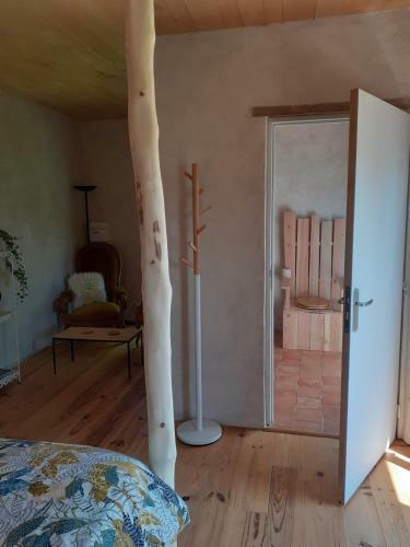 Hostal La Chambre Du Coq � L'�ne
