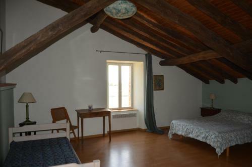Hostal Chambres D'h�tes Les Pieds Dans L'herbe