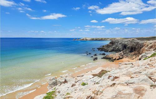 Beautiful Home In Saint-pierre-quiberon With 2 Bedrooms