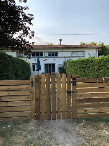 La Casa Al�gria Entre Nature Et Oc�an.