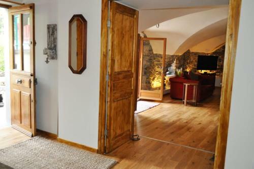 Fabulous Modern Farmhouse, Ski/cycle/hike, Venosc