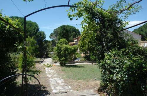Spacious Hacienda 3000m2 Garden- 16km To The Beach!