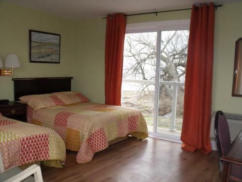 Motel & Restaurant De La Plage