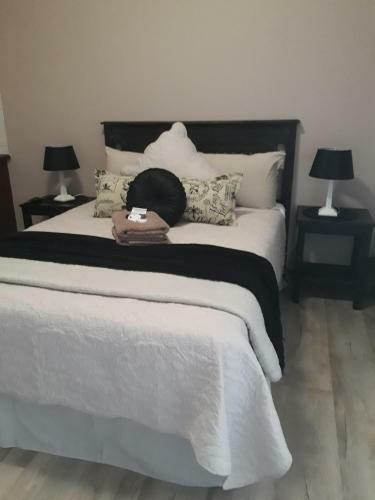 Hostal Kihara Guesthouse