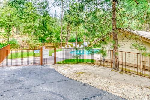 Hotel Slide Creek Retreat