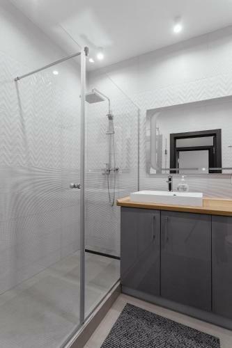 White Apartment In 12 Floor