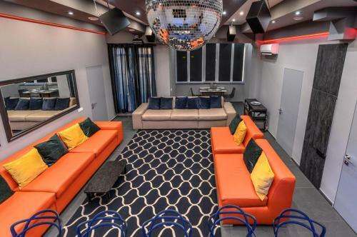 Party Luxury 3br Sea View Apartment In Arcadia