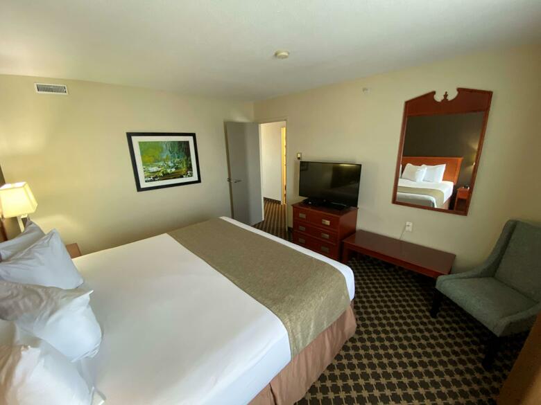 Hotel Best Western Strathmore Inn