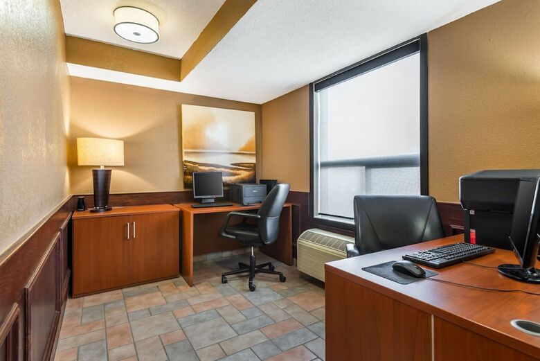 Hotel Best Western Strathmore Inn