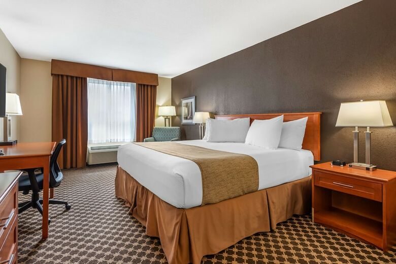 Hotel Best Western Strathmore Inn