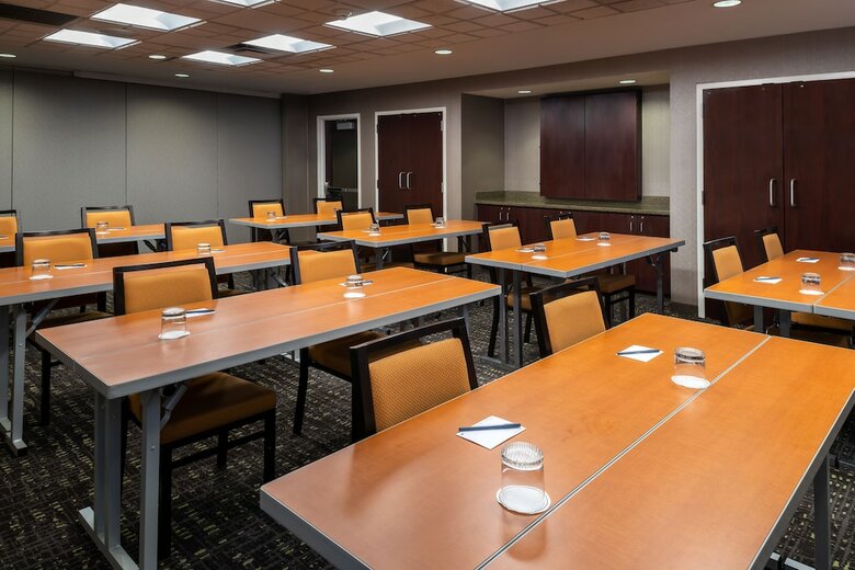 Hotel Springhill Suites By Marriott Pittsburgh North Shore