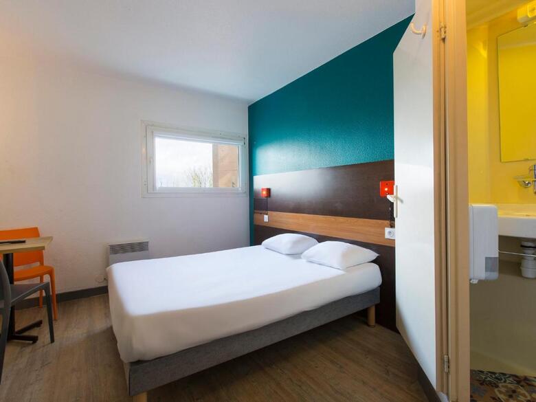 Hotel Premiere Classe Maurepas - Cc Paris West