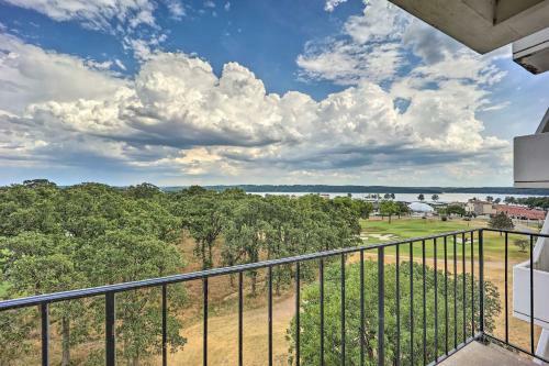 Apartamento Cozy Afton Condo With Golf Course And Lake Views!