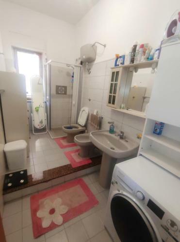 In Villa Con Piscina E Jacuzzi A San Leone