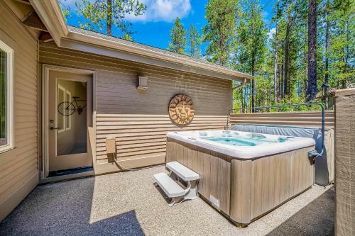 Luxury On Lassen