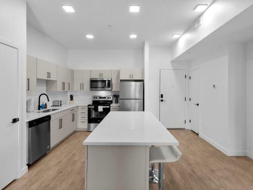 Apartamento Chic Modern 1br In Midvale W Pool By Stay Gia