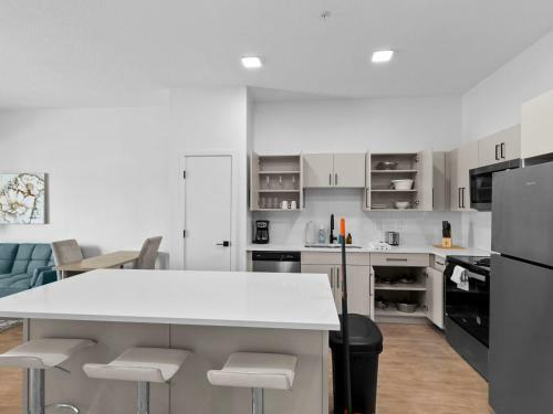 Apartamento Chic Modern 1br In Midvale W Pool By Stay Gia