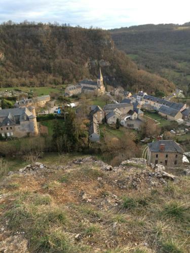 Maison � La Campagne Salles La Source Aveyron