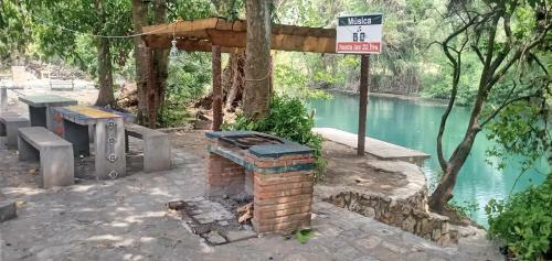 Hostal Caba�as Rio Tamasopo