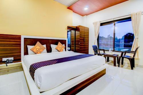 Hotel Spot On 79399 Om Residency Classic