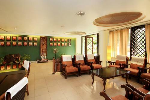 Hotel Royal Inn