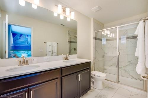 Frozen & Star Wars Themed Rooms & Game Room Villa