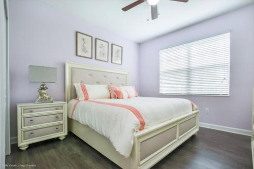 Frozen & Star Wars Themed Rooms & Game Room Villa