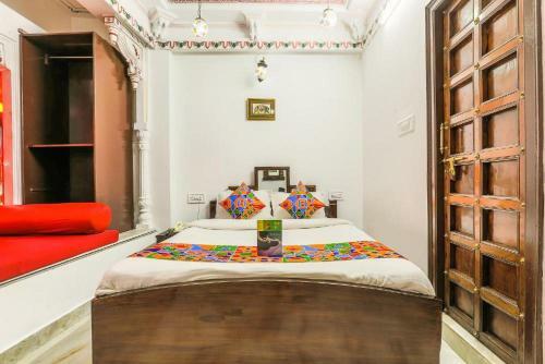 Hotel Pichola Haveli