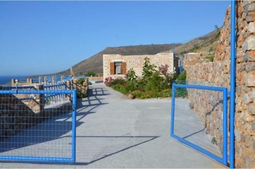 Stone Villa II In Petres