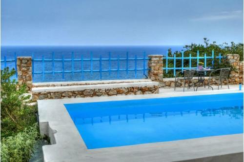 Stone Villa II In Petres
