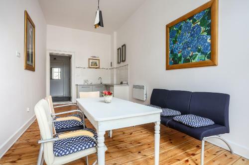 Real Old Town Apartment