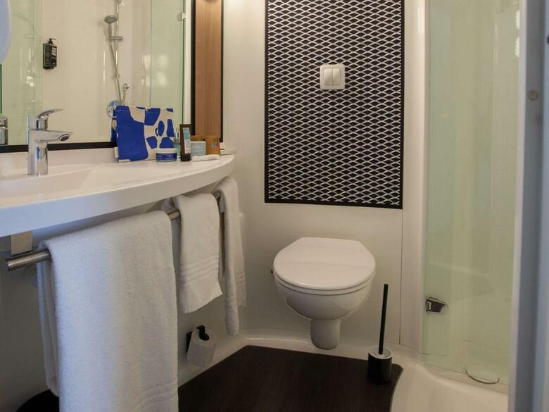 Hotel Ibis Budget Cherbourg - La Glacerie