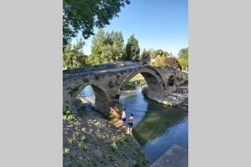 Villa Durmiendo Como Reyes En La Rioja