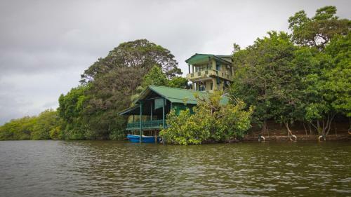 Hotel Madu Ganga Villa