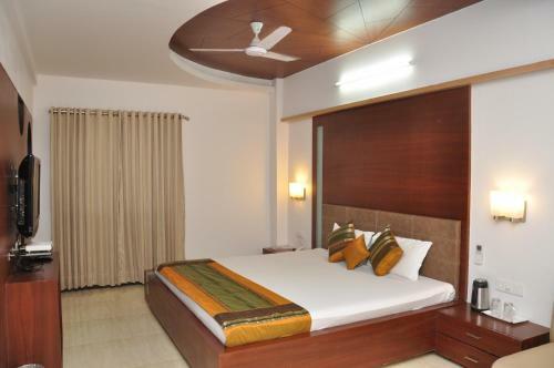 Hotel Rama Residency
