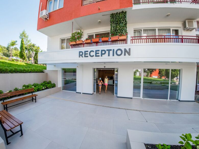 Aparthotel Grand Resort (crown, Imperial, Sea)
