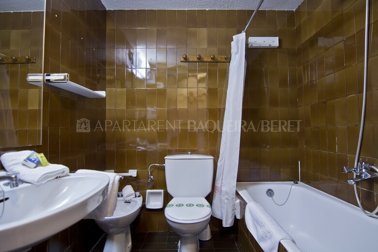 Apartamento Estudio Guineu. Edif. Saumet