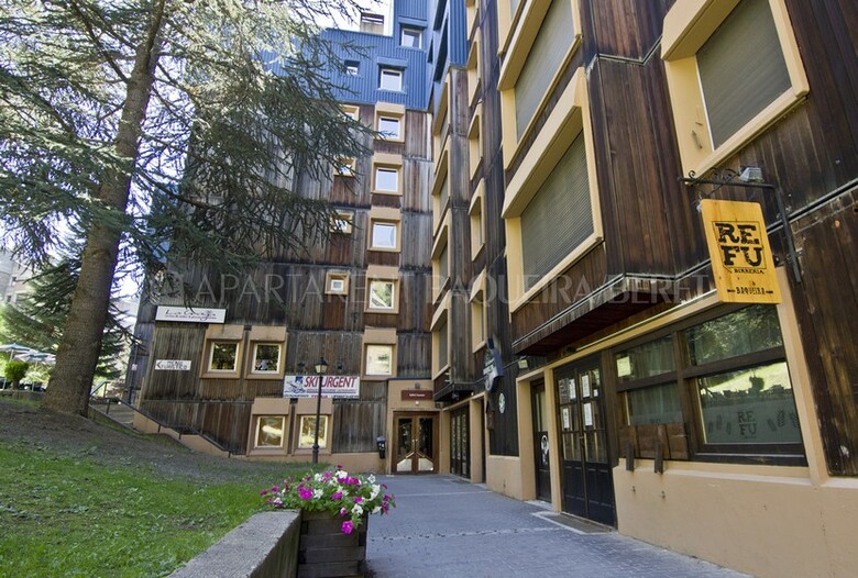 Apartamento Estudio Guineu. Edif. Saumet